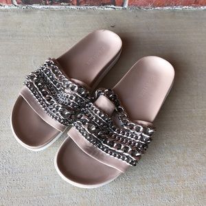 Kendall and Kylie leather chain slides